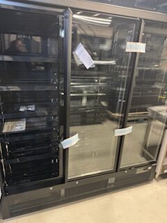CONGELATEUR LIBRE SERVICE 3 PORTES VITREE FULL BLACK – Image 2
